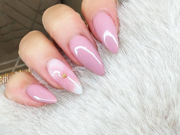Shellac Manicure